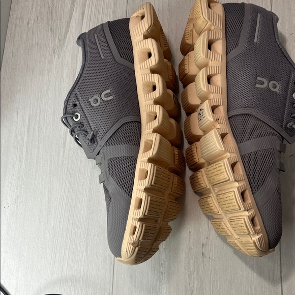 On Running  women’s Charcoal and Beige Sneakers - Picture 8 of 14